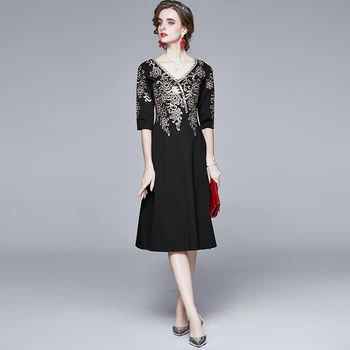 Proljeće Ljeto Donje haljina Elegantna V-izrez Sirena Crne haljine Ženska moda Vez Stare ženske bing haljina Tanki