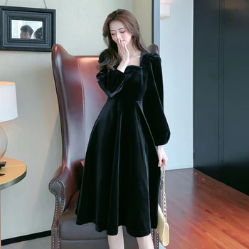 Učiniti baršunasto haljina Qiu Dong novi upscale temperament pokazati suptilno joj mala crna haljina suknja haljina
