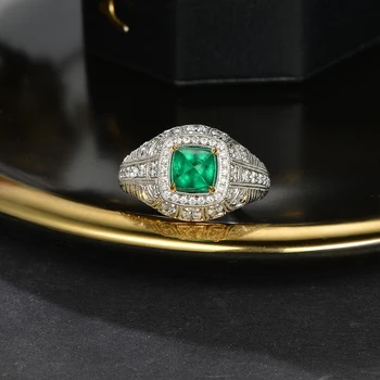 1.17 ct Small Bulb Sugar Tower Emerald Diamond Ring 18k Platina, Dijamant 0.818 CT